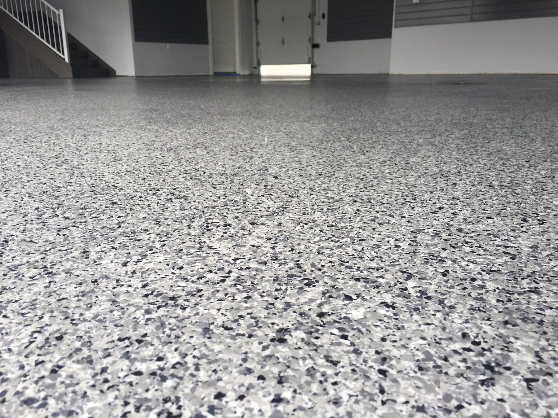 Benefits of Garage Polyaspartic Flooring